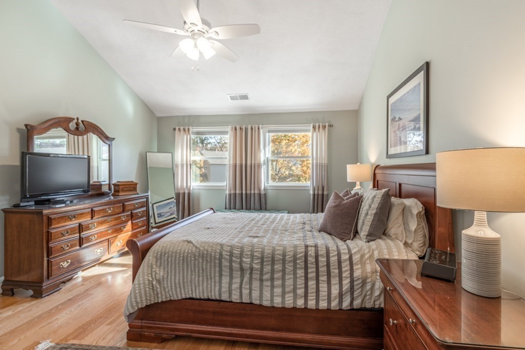 24 Carnation Circle, Unit A Reading, MA 01867 - Photo 18 of 30