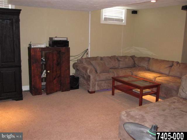 1090 Orphanage Road Littlestown, PA 17340 - Photo 17 of 21
