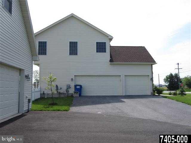 1090 Orphanage Road Littlestown, PA 17340 - Photo 3 of 21