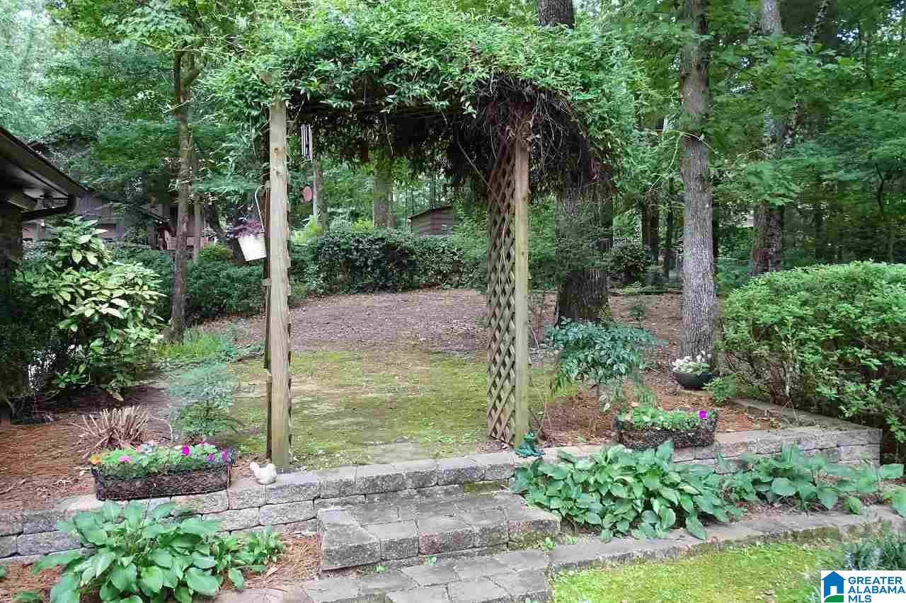 5116 Shadowbrook Trail Birmingham, AL 35244 - Photo 4 of 40