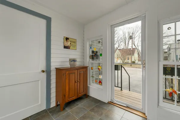 $540,000 | 120 Peak Street, Manchester, NH 03104