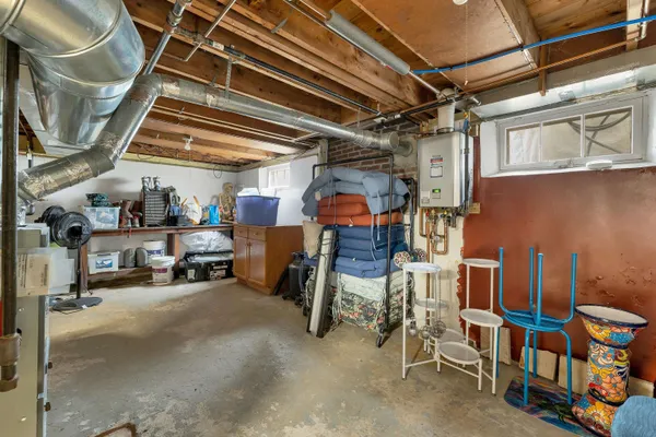 $540,000 | 120 Peak Street, Manchester, NH 03104