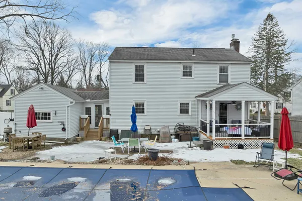 $540,000 | 120 Peak Street, Manchester, NH 03104
