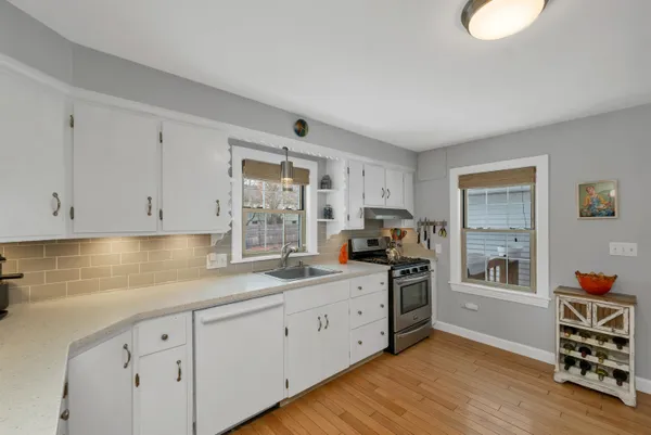 $540,000 | 120 Peak Street, Manchester, NH 03104