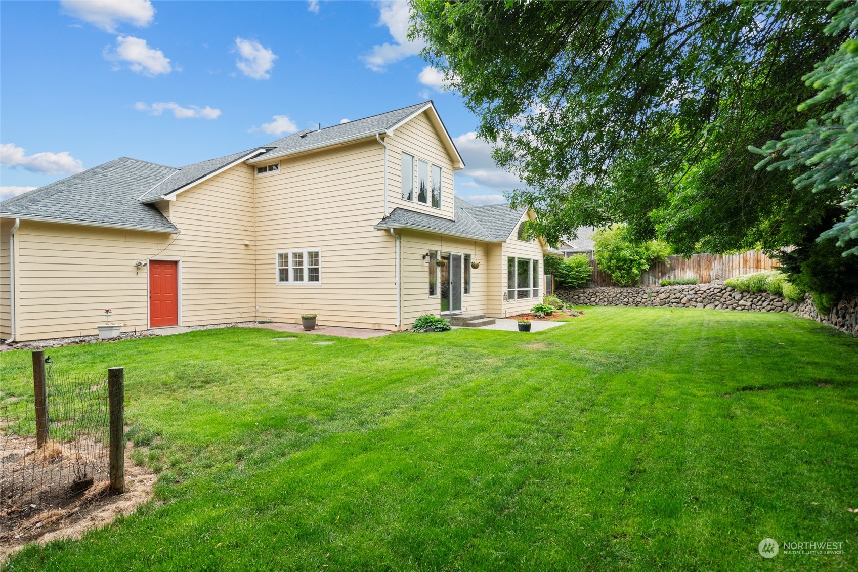 182 Fox Run Wenatchee, WA 98801 - Photo 34 of 35 Gallery Image 34
