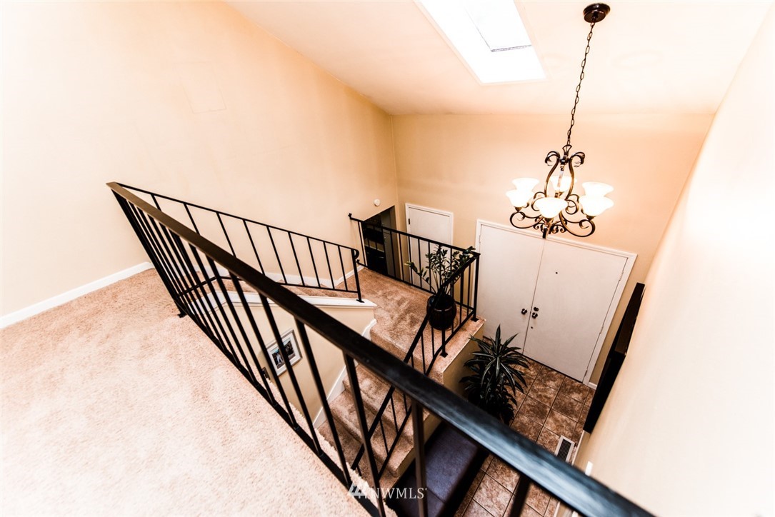17715 Brook Boulevard Bothell, WA 98012 - Photo 15 of 24
