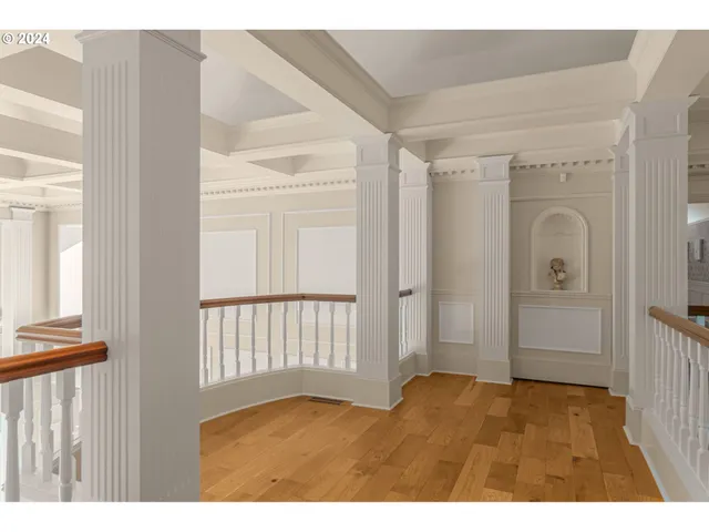 $6,495,500 | 30000 Southwest 35th Drive, Wilsonville, OR 97070