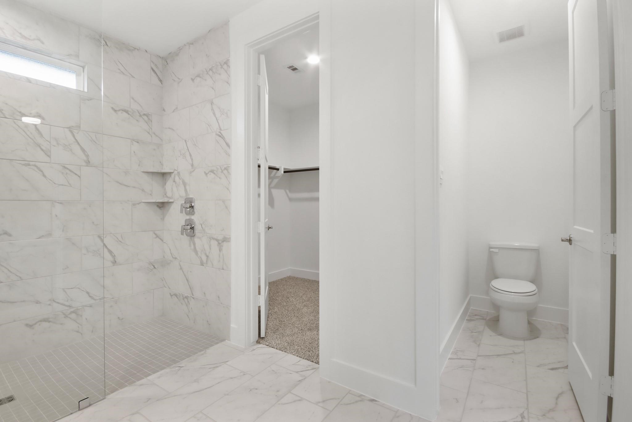 363 Springfield Terrace Drive Conroe, TX 77304 - Photo 11 of 22 Gallery Image 11