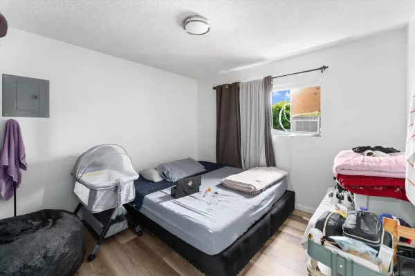 $1,499,000 | 489 East 55th Street, Long Beach, CA 90805