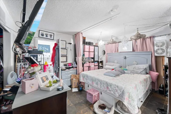 $1,499,000 | 489 East 55th Street, Long Beach, CA 90805