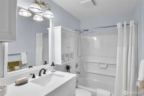 $1,499,000 | 16808 119th Place Northeast, Bothell, WA 98011