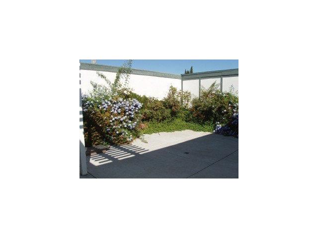 1128 Oakview Road San Jose, CA 95121 - Photo 9 of 9 Gallery Image 9