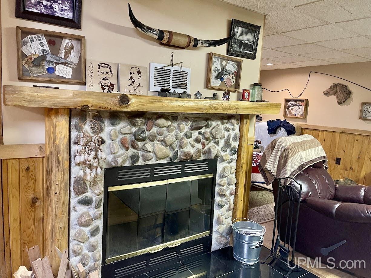 7697 G Road Escanaba, MI 49829 - Photo 19 of 38