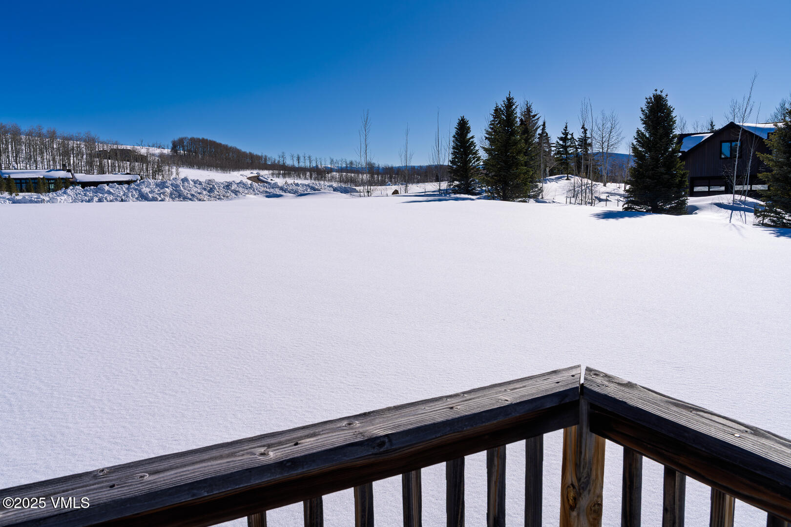 72 Martingale Lane Edwards, CO 81632 - Photo 22 of 52 a view of ocean with city