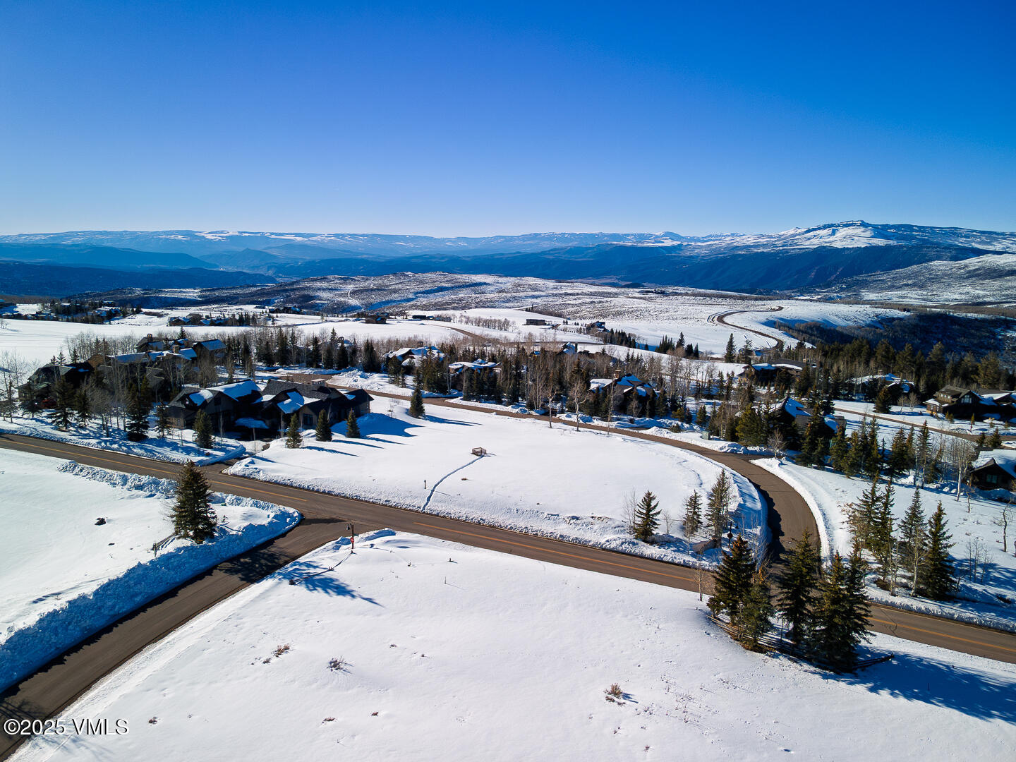 72 Martingale Lane Edwards, CO 81632 - Photo 45 of 52 a view of a city