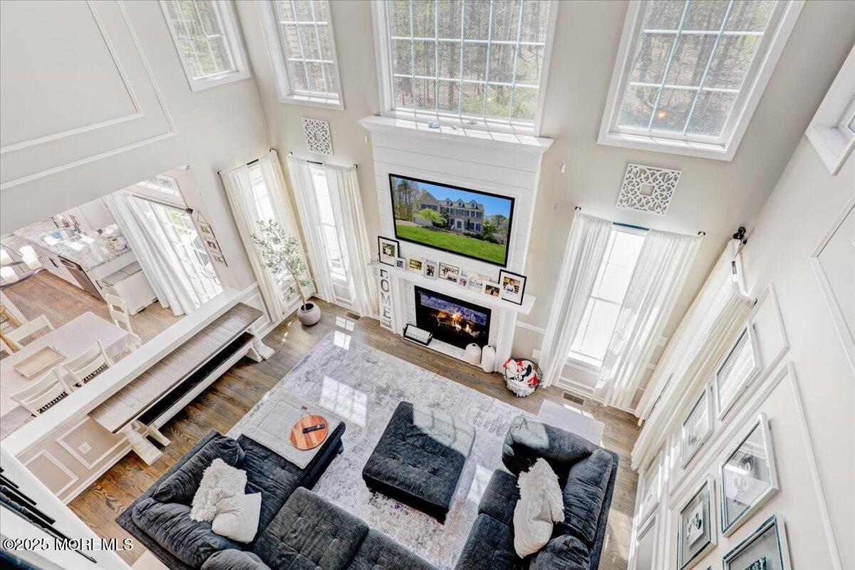 722 Eltone Road Jackson, NJ 08527 - Photo 16 of 33 18-Family Room