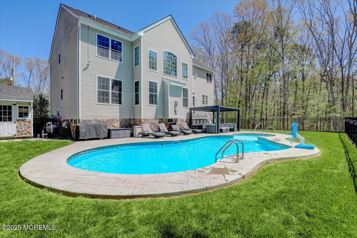 722 Eltone Road Jackson, NJ 08527 - Photo 2 of 33 35-Pool