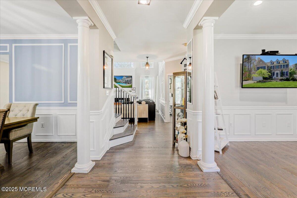 722 Eltone Road Jackson, NJ 08527 - Photo 3 of 33 05-Foyer