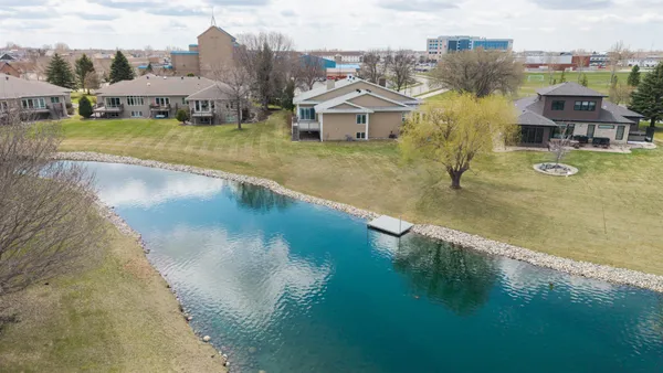 $470,000 | 2721 30th Avenue South, Fargo, ND 58103