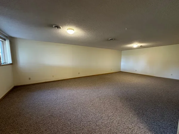 $470,000 | 2721 30th Avenue South, Fargo, ND 58103