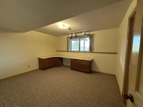 $470,000 | 2721 30th Avenue South, Fargo, ND 58103