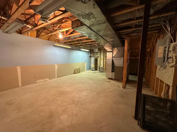 $470,000 | 2721 30th Avenue South, Fargo, ND 58103