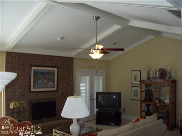 136 Coventry Road Greenville, SC 29615 - Photo 5 of 25 Gallery Image 5
