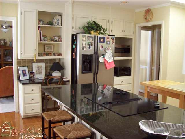 136 Coventry Road Greenville, SC 29615 - Photo 7 of 25 Gallery Image 7