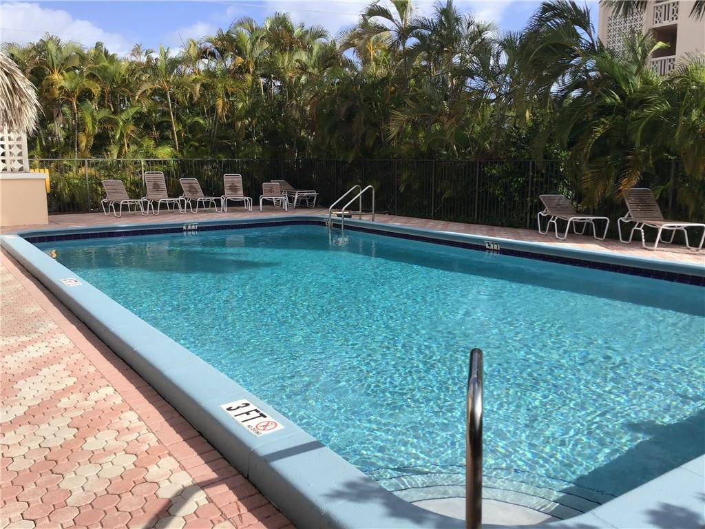 698 Northeast Spanish River Boulevard, Unit 15 Boca Raton, FL 33431 - Photo 16 of 22 Photo 16