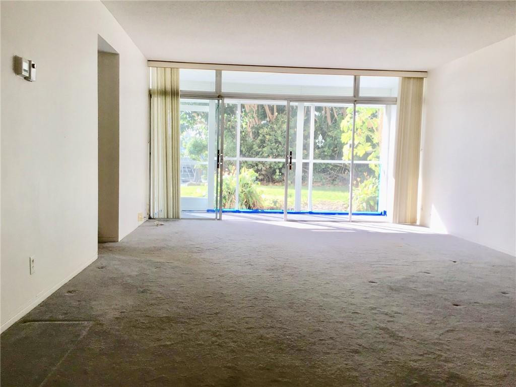 698 Northeast Spanish River Boulevard, Unit 15 Boca Raton, FL 33431 - Photo 4 of 22 Photo 4