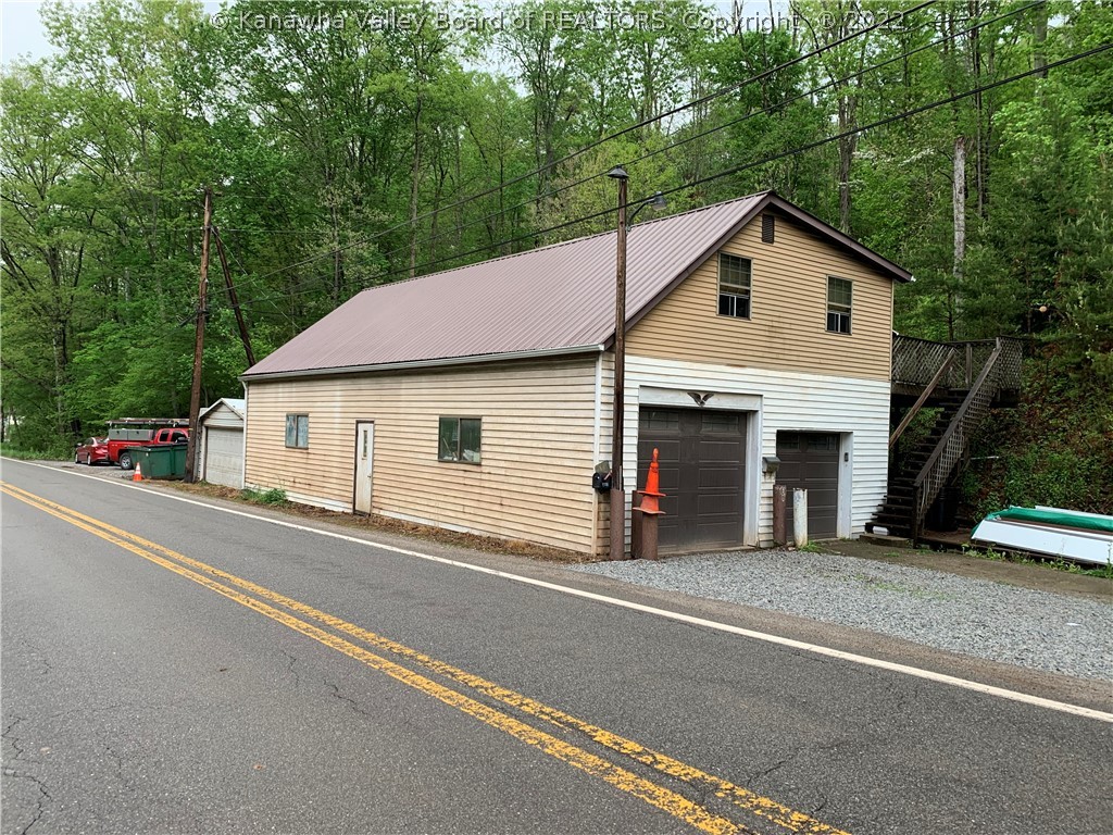 4788 Big Tyler Road Charleston, WV 25313 - Photo 1 of 19 Gallery Image 1