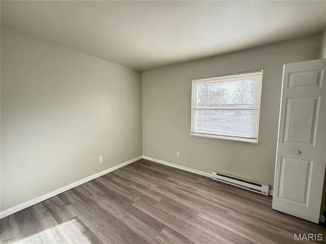 $72,500 | 7601 Hazelcrest Drive, Unit B, Hazelwood, MO 63042