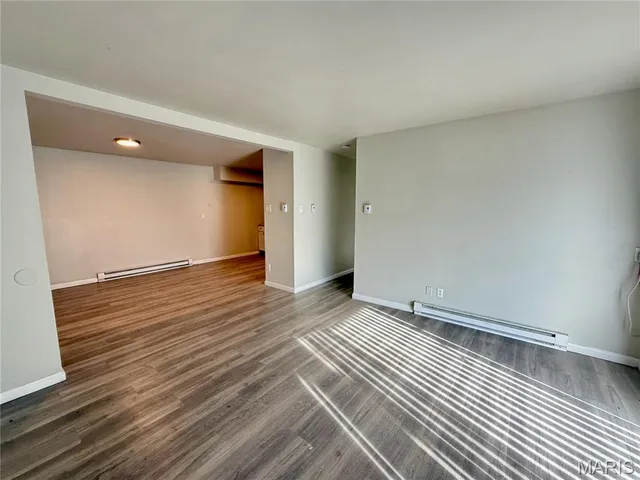 $72,500 | 7601 Hazelcrest Drive, Unit B, Hazelwood, MO 63042