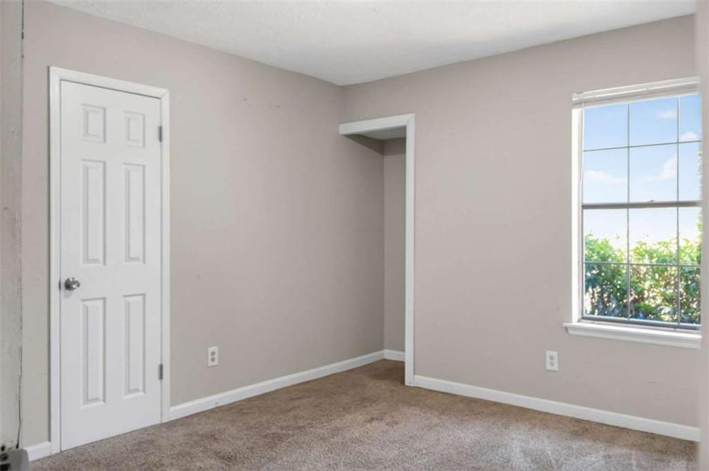 2414 Leslie Brook Drive Decatur, GA 30035 - Photo 13 of 22