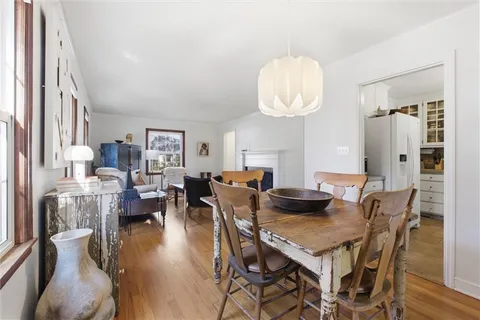 $440,000 | 3007 West 51st Terrace, Westwood, KS 66205