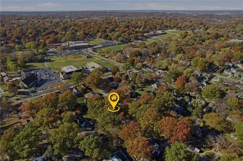 $440,000 | 3007 West 51st Terrace, Westwood, KS 66205