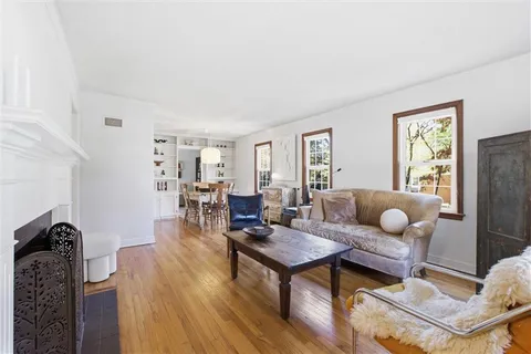 $440,000 | 3007 West 51st Terrace, Westwood, KS 66205