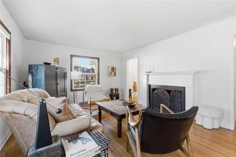 $440,000 | 3007 West 51st Terrace, Westwood, KS 66205