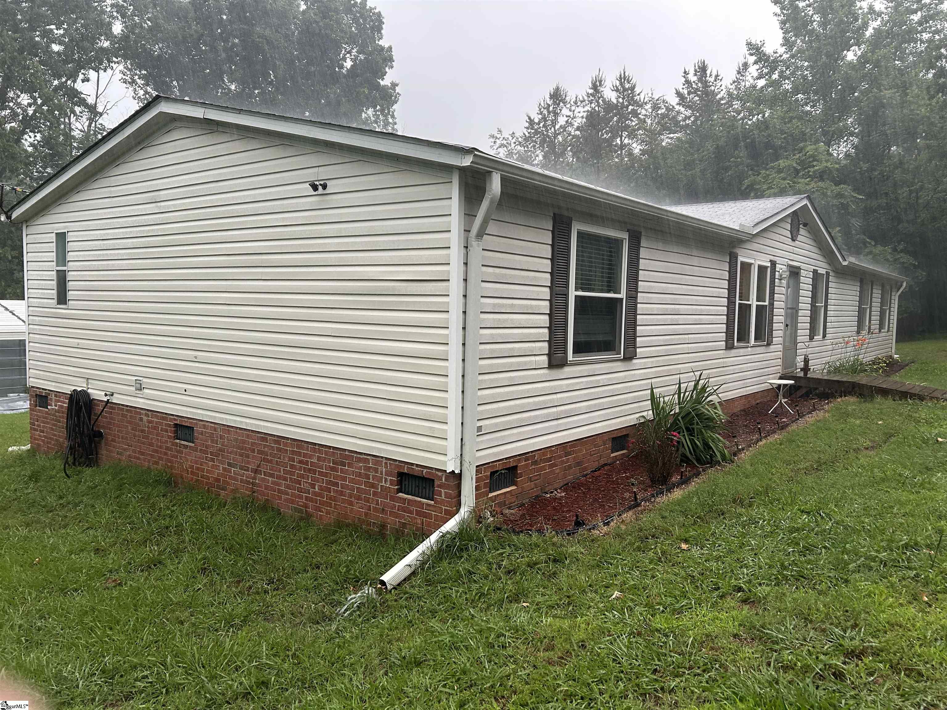 98 McKey Road Piedmont, SC 29673 - Photo 4 of 38