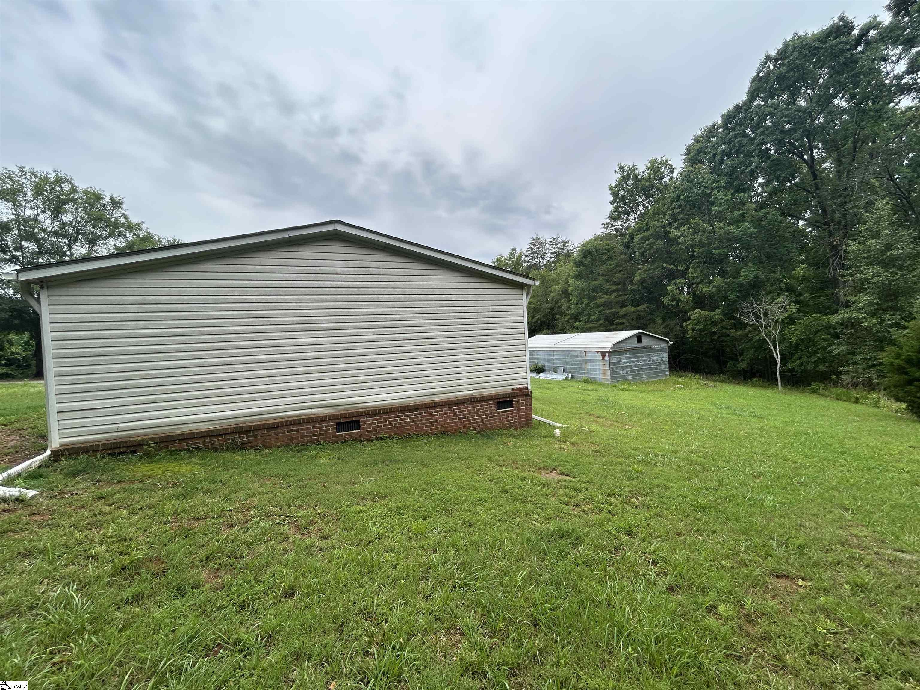 98 McKey Road Piedmont, SC 29673 - Photo 5 of 38