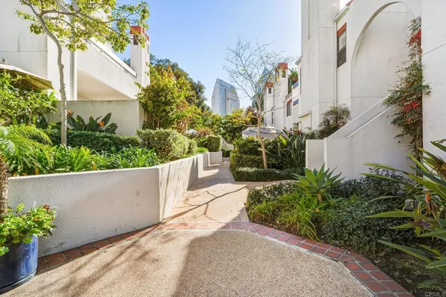 $675,000 | 701 Kettner Boulevard, Unit 218, San Diego, CA 92101