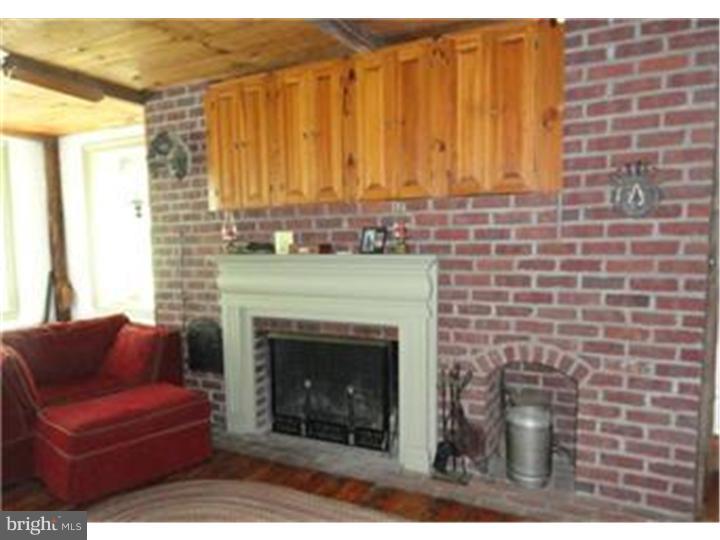 455 Country Club Road Easton, PA 18045 - Photo 11 of 25 Gallery Image 11