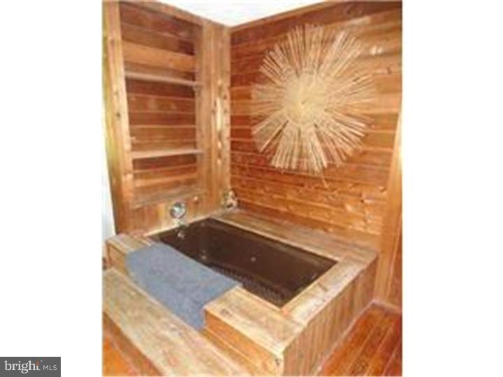 455 Country Club Road Easton, PA 18045 - Photo 16 of 25 Gallery Image 16