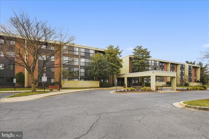2921 Leisure World Silver Spring, Unit 1317 Silver Spring, MD 20906 - Photo 3 of 57
