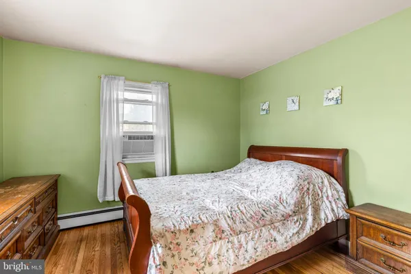 $325,000 | 1444 Glen Moore Circle, Lancaster, PA 17601