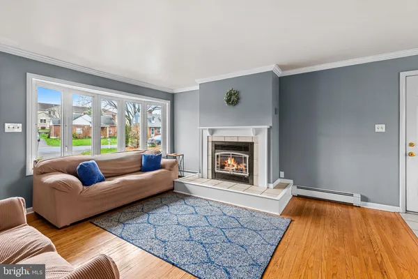 $325,000 | 1444 Glen Moore Circle, Lancaster, PA 17601