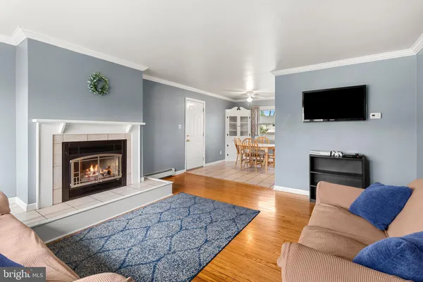 $325,000 | 1444 Glen Moore Circle, Lancaster, PA 17601