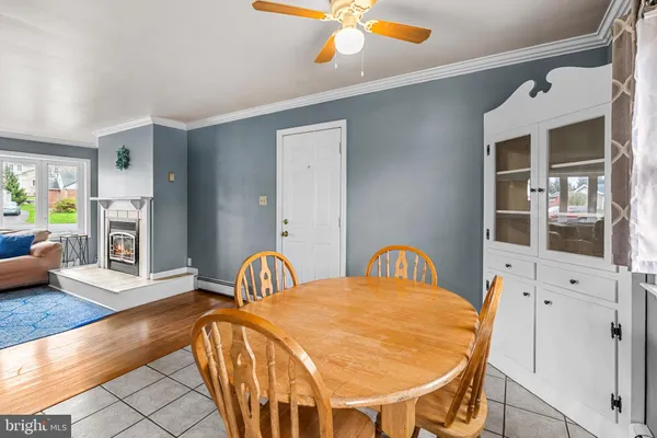 $325,000 | 1444 Glen Moore Circle, Lancaster, PA 17601