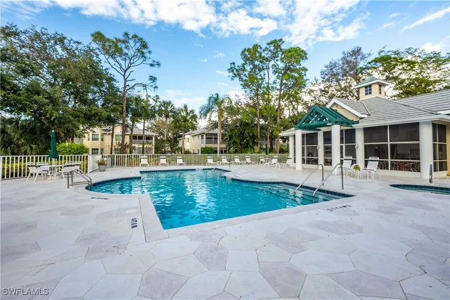 $399,500 | 2852 Aintree Lane, Unit K201, Naples, FL 34112