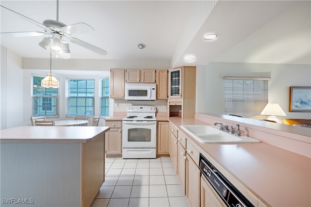 2852 Aintree Lane, Unit K201 Naples, FL 34112 - Photo 8 of 25